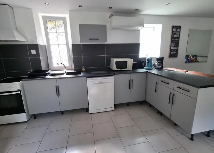 Maison Au Coeur Des Bois Tatil Evi *